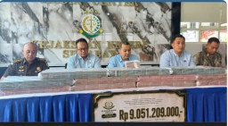 Kejari Surabaya Setor Rp 9 Miliar Hasil Rampasan kasus Judi Online ke Negara