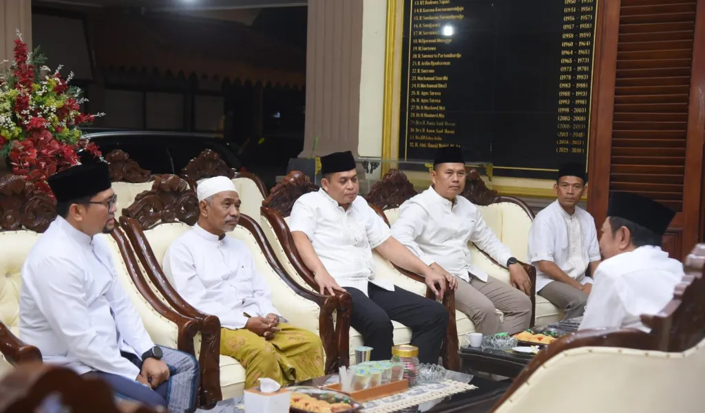 Kapolres Bondowoso Hadiri Pembukaan Festival Muharram 1448 H, Perkuat Syiar Islam dan Dorong Kebangkitan Ekonomi Syariah