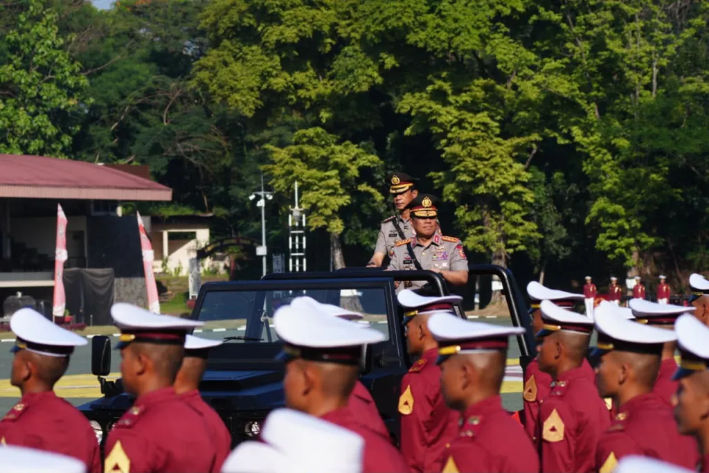 Tutup Pendidikan 282 Capaja Polri, Wakapolri Sampaikan Pesan Kapolri*