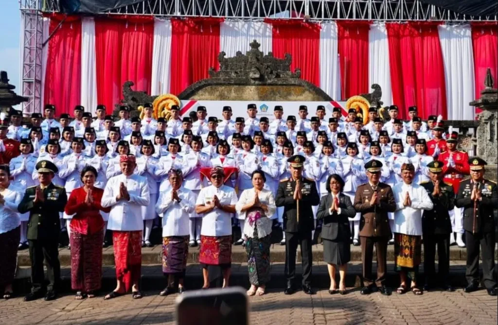 Kapolda Bali Hadiri Upacara HUT ke-81 Kemerdekaan RI di Niti Mandala, Tekankan Persatuan dan Pengabdian untuk Negeri