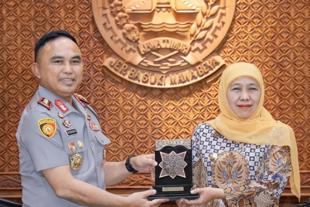 Khofifah dan Kapolda Jatim Perkuat Sinergi, Jaga Stabilitas Keamanan dan Iklim Investasi