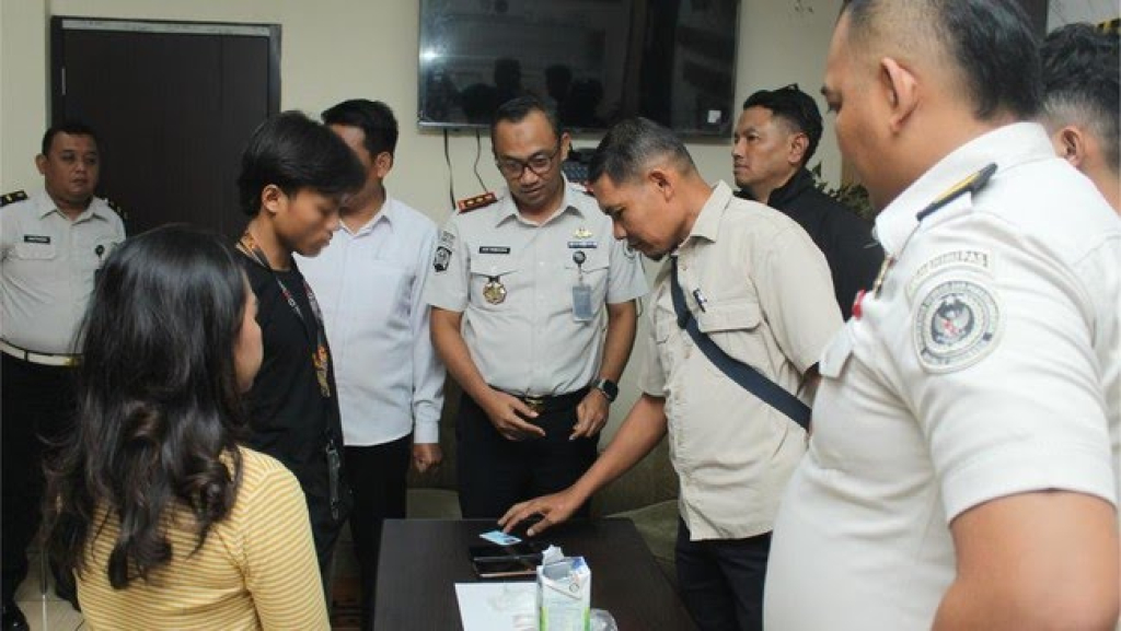 Rutan Kelas I Surabaya Gagalkan Penyelundupan Sabu dalam Kotak Susu Cair, Diduga Atas Perintah Warga Binaan Berinisial A
